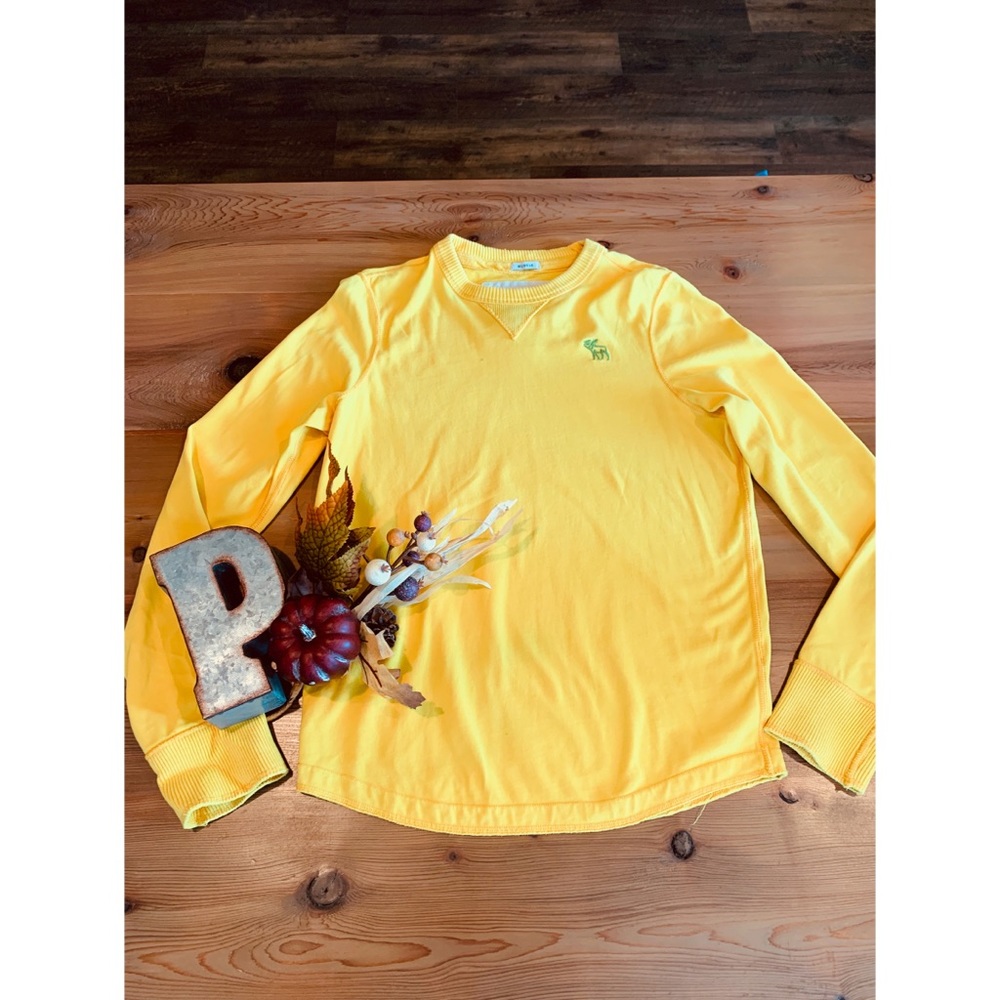 Yellow Abercrombie and Fitch long sleeve V-Neck.
